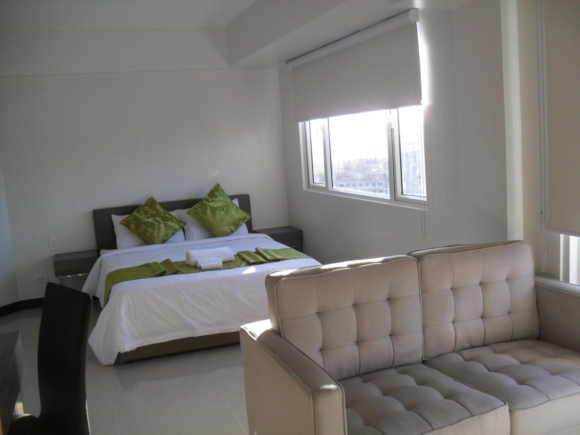 Extremeli Suites Manila Powered By Cocotel Chambre photo