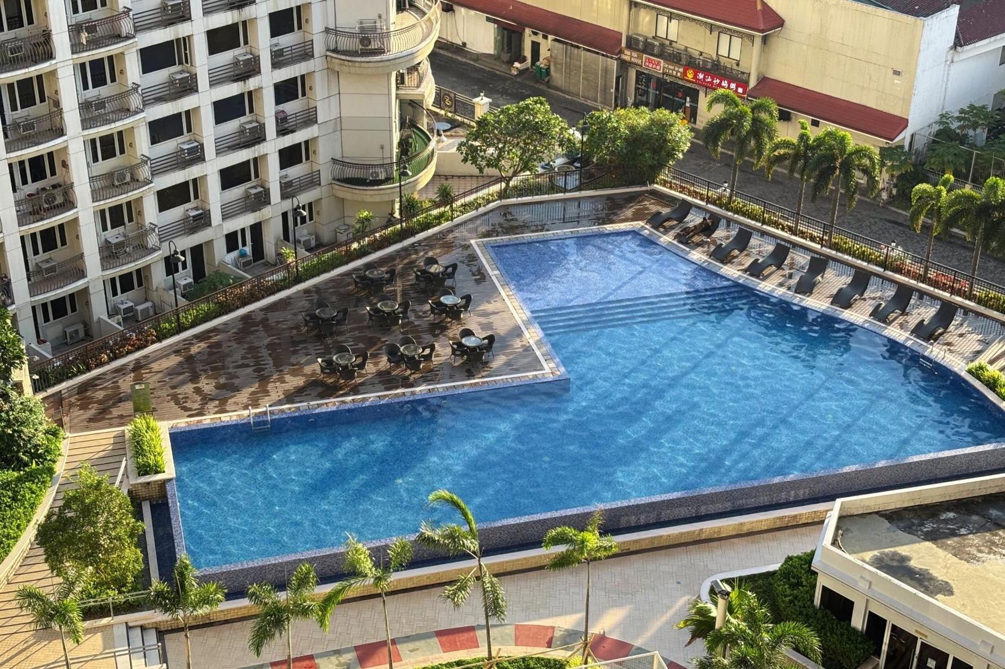 Extremeli Suites Manila Powered By Cocotel Extérieur photo
